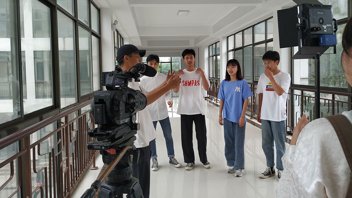 博创广告携手国际商务学院打造视频宣传片