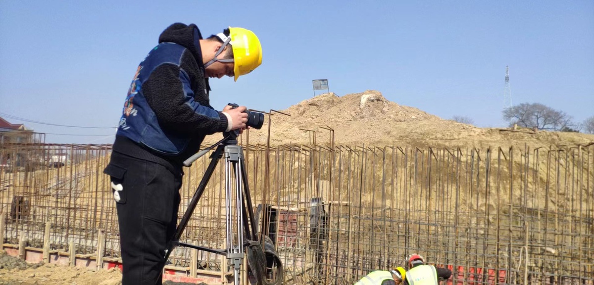 人勤春来早，奋进正当时